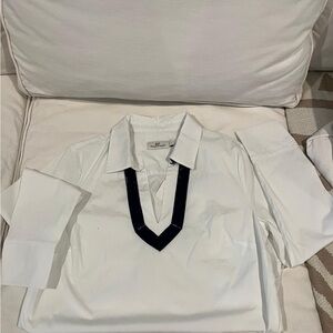 Vineyard Vines White Blouse with Navy Trim